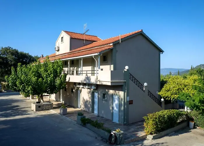 Stalaktites * Sami (Kefalonia)